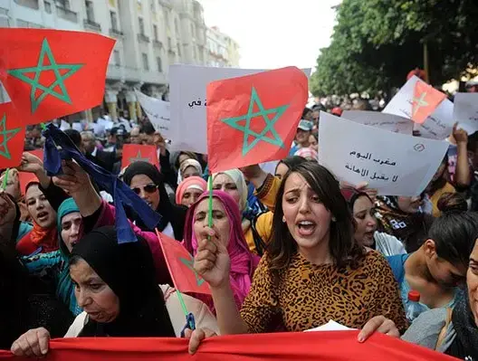 حقوقيون يطالبون بإحداث وزارة للمناصفة كبديل لوزارة الحقاوي