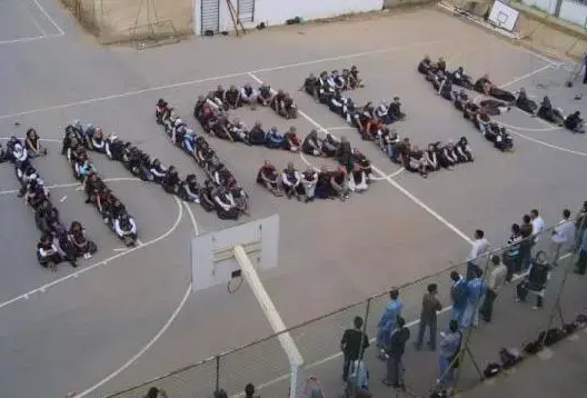 طلبة “الإحصاء” يقاطعون الدراسة ويراسلون الحليمي