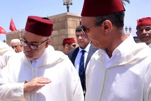 صحف: شد الحبل بين الداخلية والبيجيدي يصل إلى طنجة