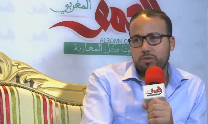 العلام: مبعوثا الملك لبنكيران على طرفي نقيض من تيار الهمة