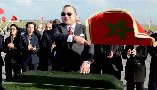 الملك يطلق مشروعا لإيواء 1199 أسرة من قاطني دور الصفيح بمراكش