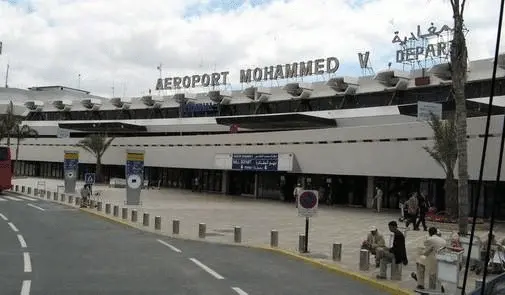 مطار البيضاء يهيمن على 50 % من “النقل الجوي” بالمغرب