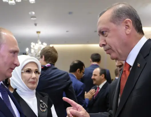 أردوغان: موسكو تتفق مع رؤيتنا في اغتيال سفيرها