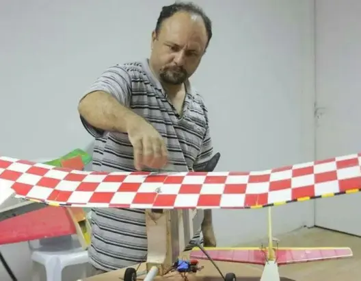 محمد الزواري.. شهيد تونسي أمطر إسرائيل بـ”أبابيل” القسام