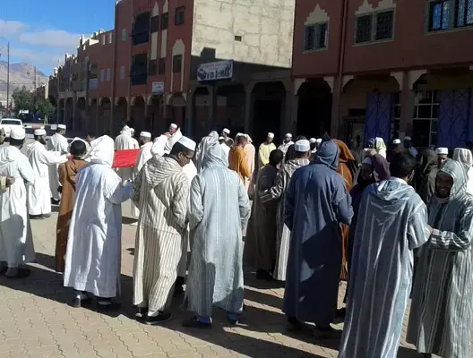 أئمة تنغير يعتزمون الاحتجاج جهويا لإنصاف زميلهم المطرود