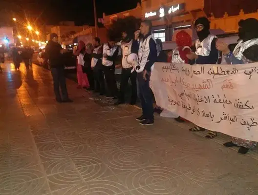 معطلون يطالبون كشف حقيقة وفاة “صيكا” ويتضامنون مع حلب