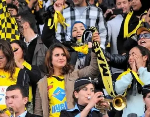 الجامعة تحذر المغرب الفاسي بسبب مباراته أمام يوسفية برشيد