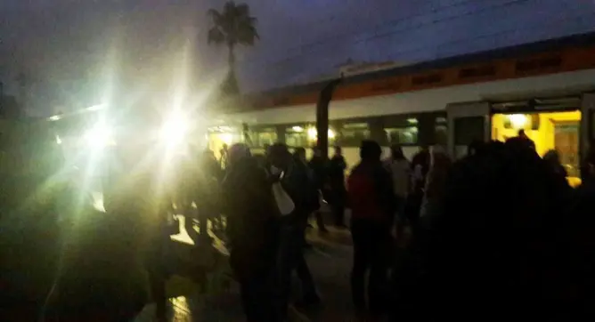 قطار يتعرض لحريق في سلا وحالة رعب بين المسافرين