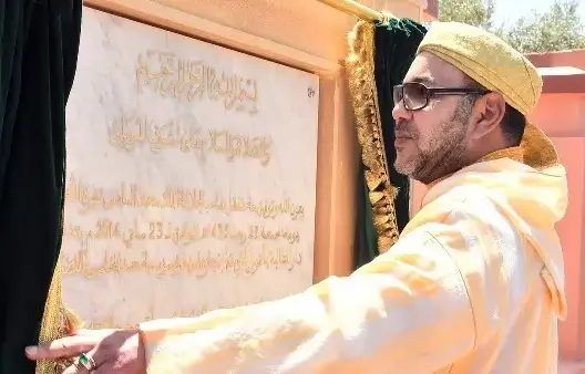 الملك يدشن مسجد “ولد الحمراء” بالبيضاء بعد ترميمه