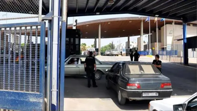 العثور على رضيع داخل حقيبة امرأة بالمعبر الحدودي لمليلية