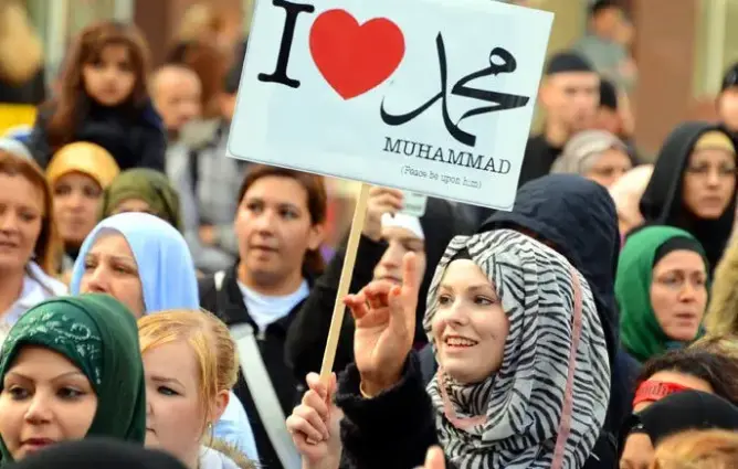 مثير.. هذه هي أكثر الدول تطبيقا لتعاليم الإسلام بالعالم