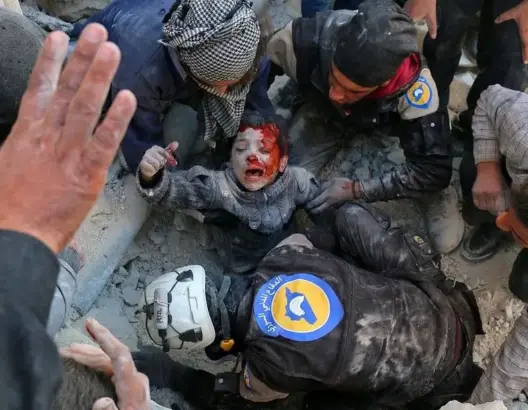 بعد المجازر المروعة.. هدنة بحلب واستعدادات لإجلاء المدنيين