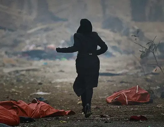 أنا الأمة الحزينة، المكسورة الوجدان..