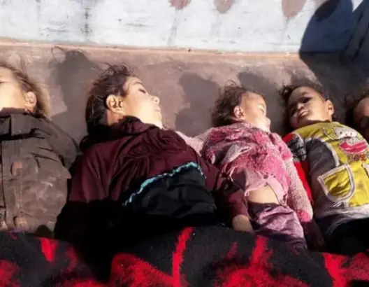 مجزرة جديدة.. مائة قتيل في قصف بالغاز الكيماوي في حماة