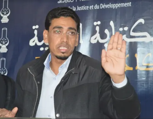 حمورو يكتب..دولة المؤسسات أم دولة المسرحيات!