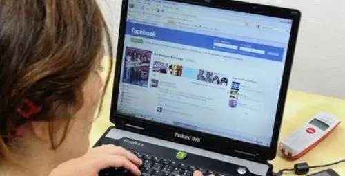 إليك 5 أصناف من المغاربة المتواجدين على صفحات “فايسبوك”
