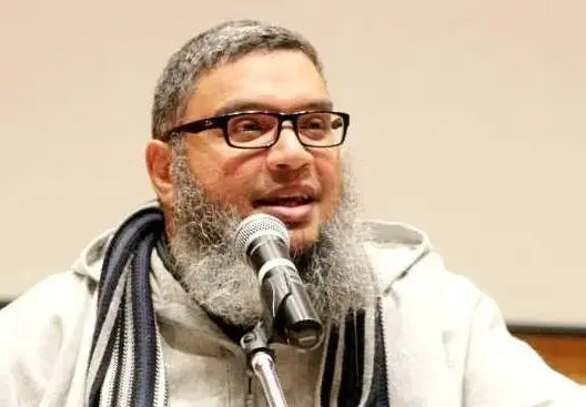 القباج ينتقد بلاغ مزوار حول التدخل الروسي في سوريا
