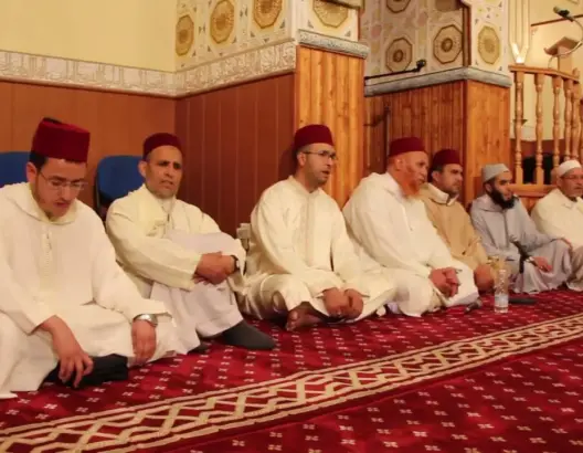 سابقة.. وزارة الأوقاف توظف مرشدين دينيين في ثكنات الجيش
