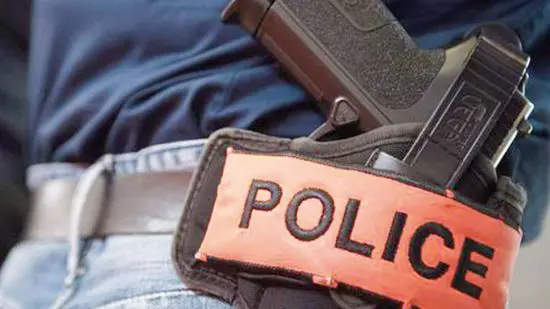 شرطي بتمارة يطلق 7 رصاصات لتوقيف شخص هاجمه بكلب