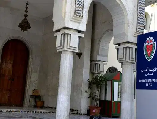 طبيب فرنسي يتهم أمن فاس بالتستر على مبحوثين عنهم