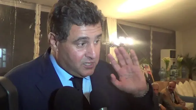 صحف: عراك بالأيدي في مقر الأحرار ومغاربة يشترون “فلبينيات”