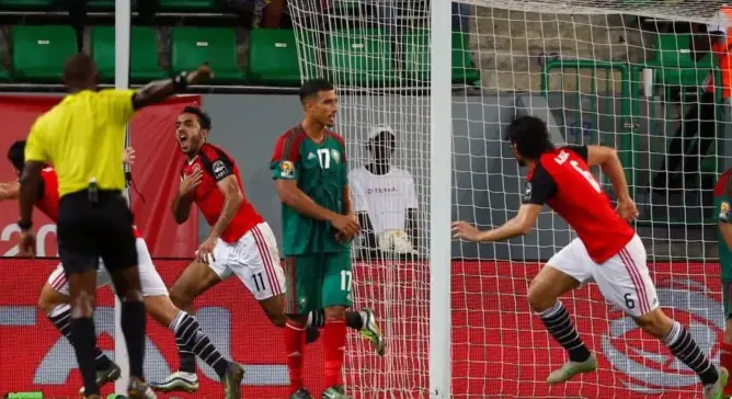 إعلاميو السيسي رقصوا لهزيمة المغرب ووظفوها شعبيا (فيديو)