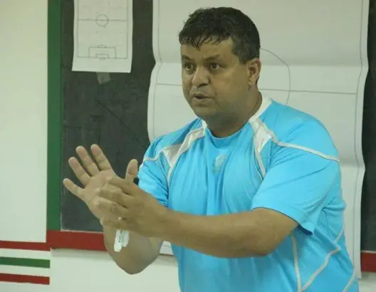 عبيس: مباراة الأسود والفراعنة صعبة ولا يمكن التكهن بنتيجتها