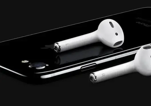 أبل تبتكر وسيلة جديدة تسهل إيجاد سماعات AirPods في حال فقدانها