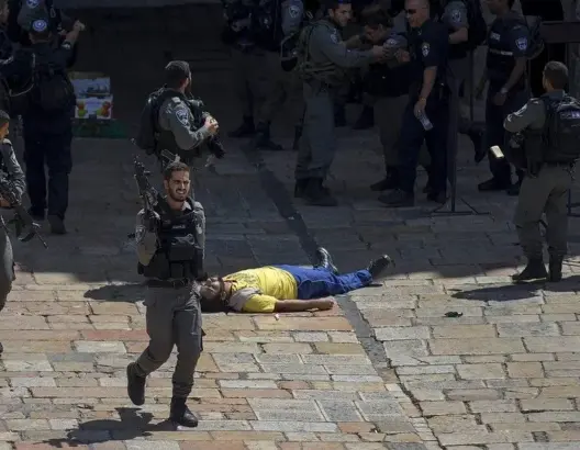 استشهاد شاب فلسطيني برصاص الاحتلال برام الله