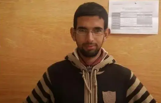 أطباء أم تجار؟