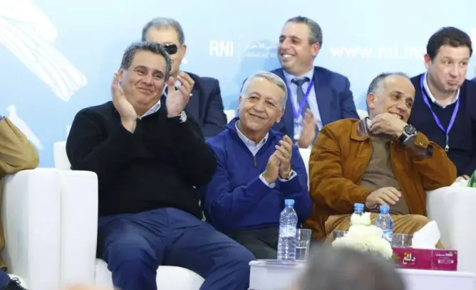 أخنوش وساجد يتدخلان لإخماد مواجهة بين الراضي والعلمي