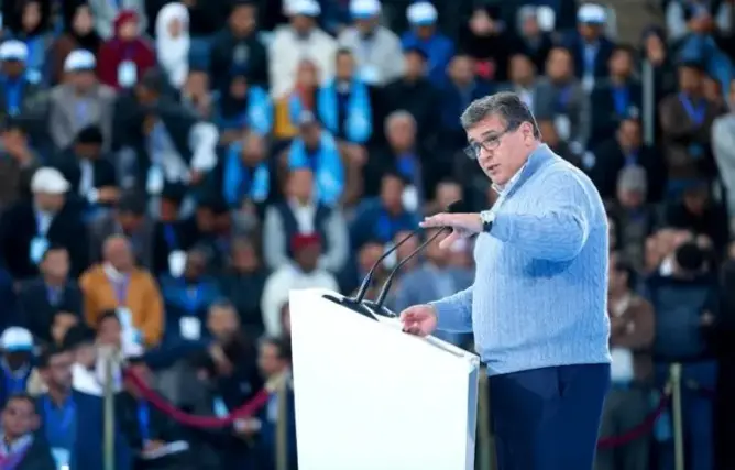 المصباح و”الحمامة الخارقة” !