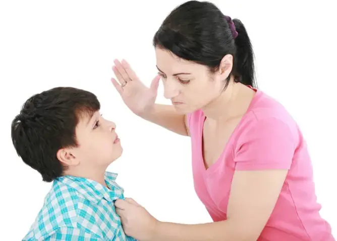 إننا ندمر أبناءنا بأيدينا