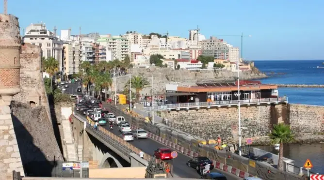 عمدة سبتة يدعو لمنع دخول مغاربة الشمال للمدينة دون تأشيرة