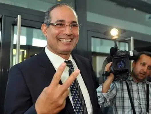 الزاكي يستبعد المغرب من التتويج بـ”الكان” ويرشح الجزائر