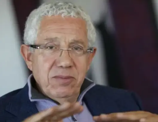 عيوش: الطفل يغادر المدرسة لأنه لا يفهم العربية