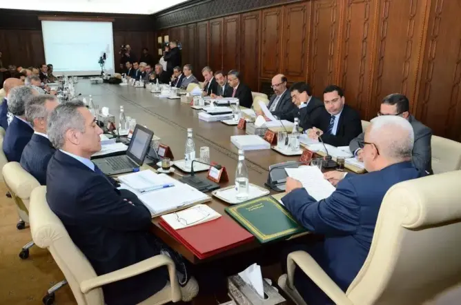 “الاتحاد الإفريقي” يجمع بنكيران بوزرائه في مجلس حكومي