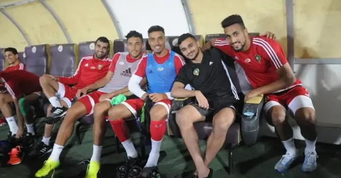 بوفال تابع تداريب الأسود أمس السبت