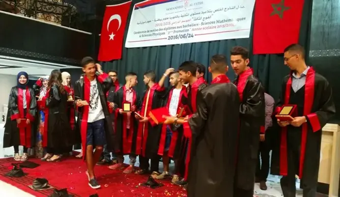 آباء تلاميذ “الفاتح” يطالبون حصاد بتأجيل إغلاق المؤسسة وينددون بالقرار