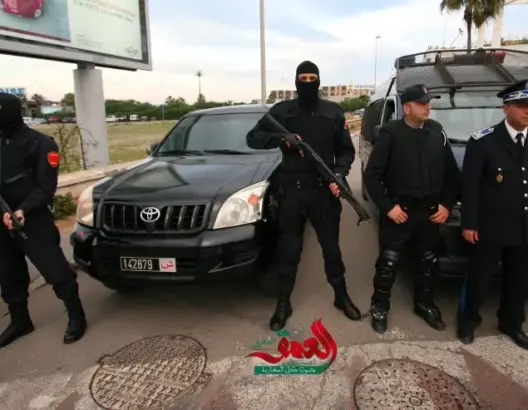 الحموشي يغير زي رجال الأمن ويضيف أسماءهم على اللباس