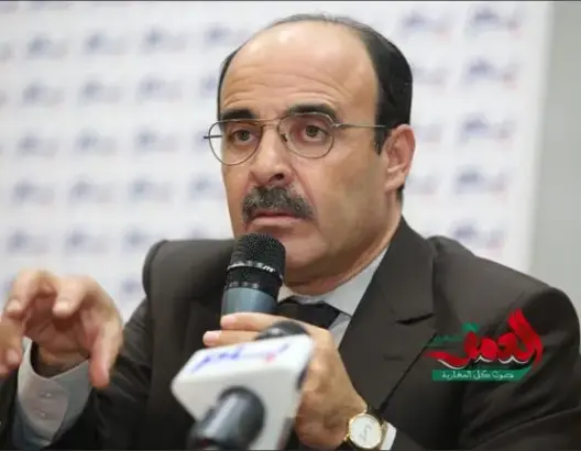 البيجيدي “يقطر الشمع” على العماري ويتساءل: هل مات البام؟