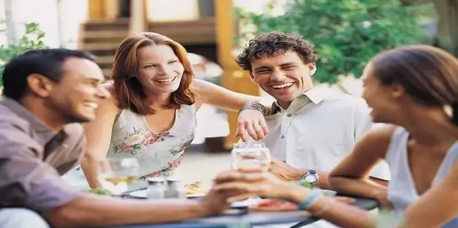 حيل لجعل تواصلك مع الآخرين أسهل