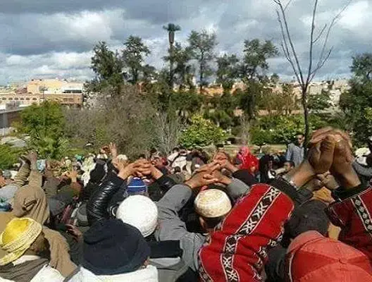 نشطاء: جهات تستغل احتجاجات ساكنة قرية بأزيلال لأغراض سياسية