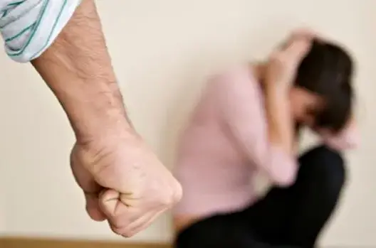 ندوة بالبيضاء تدعو إلى إحداث إطار إعلامي مناصر لقضايا المرأة