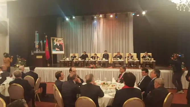 بحضور أخنوش والعدوي .. برلماني يفقد هاتفه في حفل بأكادير