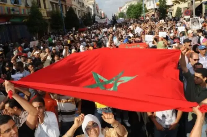احتقار الإرادة الشعبية