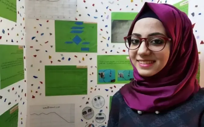 طفلة فلسطينية تبتكر تطبيقا يمنع اختناق الأطفال بالسيارات