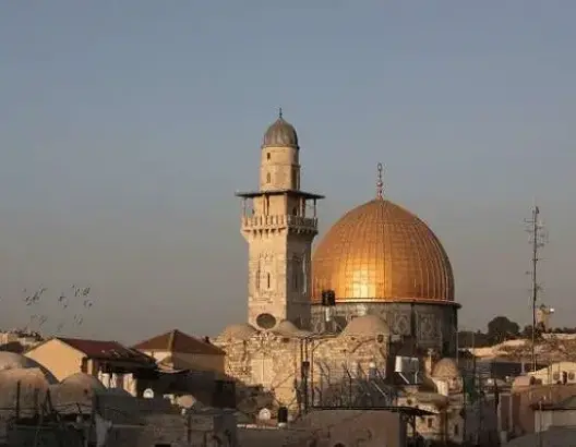 فلسطين: المصادقة على “قانون منع الأذان” مس خطير بحرية العبادة وبالقدس