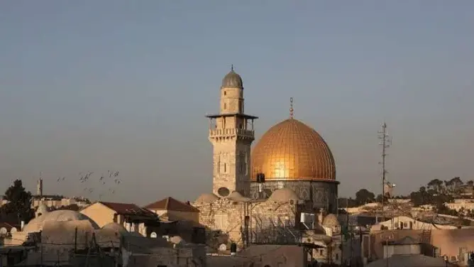 فلسطين: المصادقة على “قانون منع الأذان” مس خطير بحرية العبادة وبالقدس