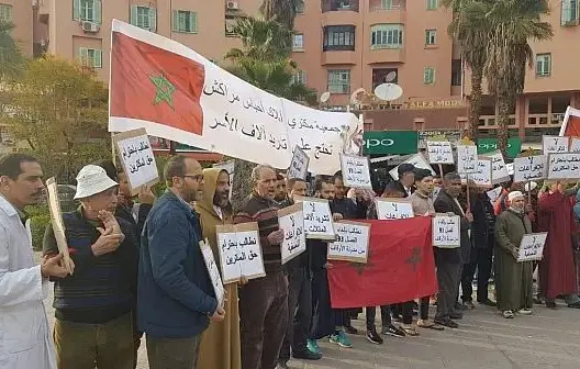 مراكشيون يحتجون ضد وزارة الأوقاف ويناشدون الملك بالتدخل